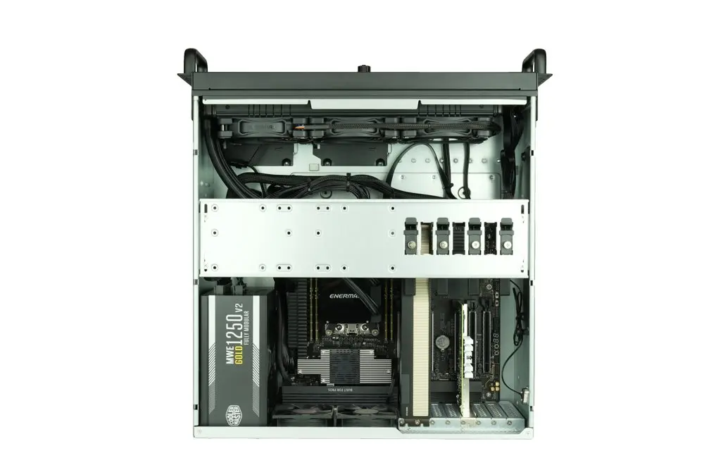 TERRA WORKSTATION 7700RM+ - Profesjonalna stacja robocza - obrazek 3